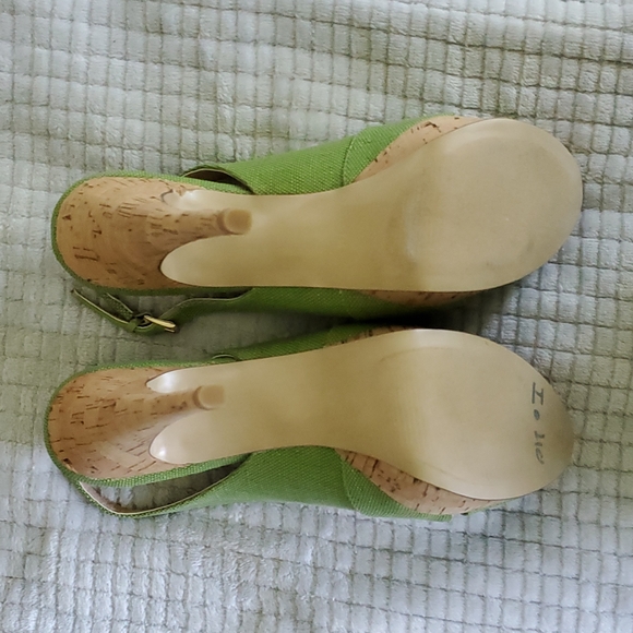 Guess green cork heels - Picture 3 of 6